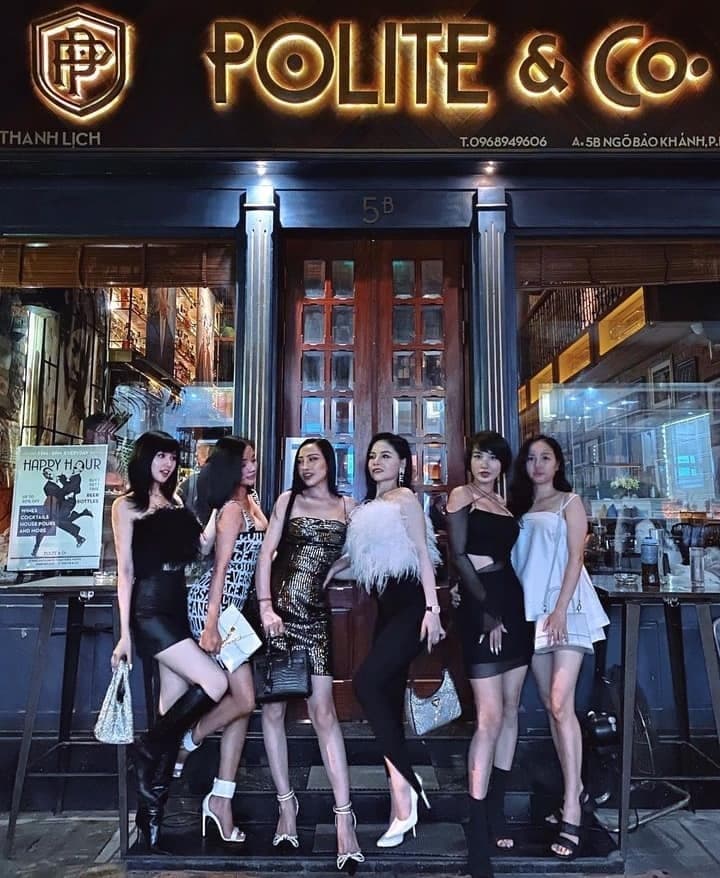 Polite & Co photo 4